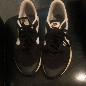 Men’s size 10 Nike